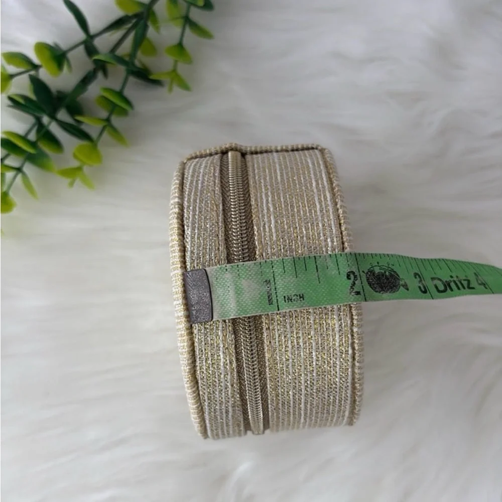 Dior‎ Holiday Round Jewelry/ Storage Case